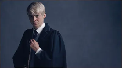 Quand Drago devient-il pr&eacute;fet de la maison Serpentard ?