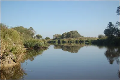 Le parc naturel de la Bri&egrave;re est-il au nord ou au sud de l'estuaire de la Loire ?