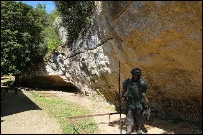 On conna&icirc;t l'Homme de Cro-Magnon, dans quel d&eacute;partement se trouve-t-il ?