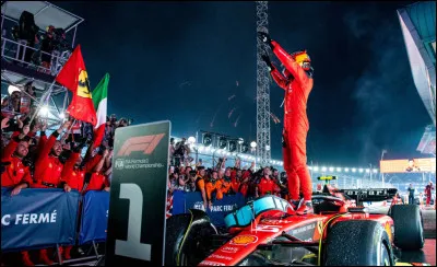 Carlos Sainz a &eacute;t&eacute; le seul pilote non-Red Bull &agrave; remporter un Grand Prix pendant la saison 2023.