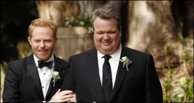 Lors du mariage de Mitchell et Cameron, lesquels de ces &eacute;v&eacute;nements se produisent r&eacute;ellement ?