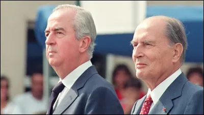 Quel pr&eacute;sident de la R&eacute;publique a nomm&eacute; &Eacute;douard Balladur au poste de chef du gouvernement ?