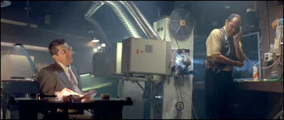 Dans quel film une partie de l'action se situe-t-elle dans la cabine de projection ?