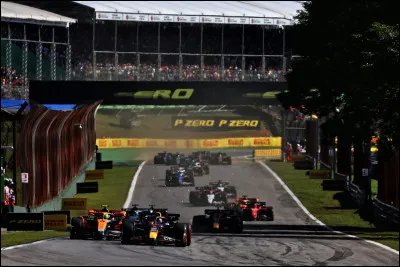 Le syst&egrave;me DRS a &eacute;t&eacute; introduit en Formule 1 en 2011.