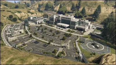 Quel lieu de GTA V a &eacute;t&eacute; transform&eacute; ici en h&ocirc;pital militaire ?