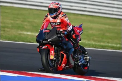 &Agrave; partir de 2027, la cylindr&eacute;e maximale des MotoGP passera de 1 000 &agrave; 850 cm&sup3;.