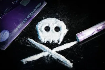 Quel opio&iuml;de synth&eacute;tique est responsable d'un grand nombre d'overdoses en raison de sa puissance extr&ecirc;me ?