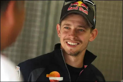 Casey Stoner a remport&eacute; des titres MotoGP avec Ducati et Honda.