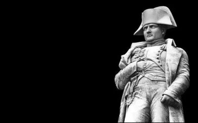 Quel g&eacute;n&eacute;ral fran&ccedil;ais devient l'un des plus brillants tacticiens de l'Empire, notamment en Espagne ?