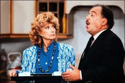 Rosy Varte et Jean-Marc Thibaut &eacute;taient au c&oelig;ur d'un sitcom chaque dimanche soir.De quel sitcom s'agit-il ?