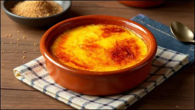 Quelle sp&eacute;cialit&eacute; espagnole pr&eacute;sente une parent&eacute; avec la cr&egrave;me br&ucirc;l&eacute;e tout en ayant une pr&eacute;paration diff&eacute;rente ?