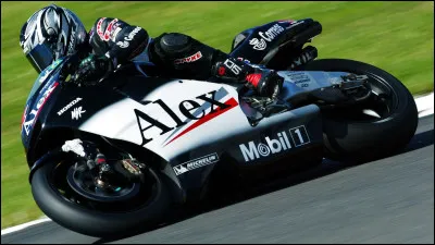 Alex Barros a remport&eacute; au moins un Grand Prix dans la cat&eacute;gorie 500 cm&sup3;.