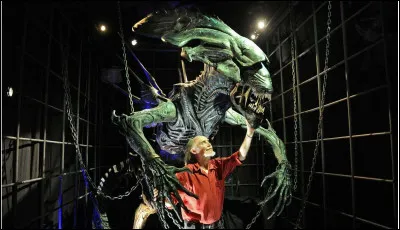 Saviez-vous que l&rsquo;Hoverboard de Marty McFly, la marionnette originale de Gizmo, le c&eacute;l&egrave;bre Gremlin, ou encore le colossal animatronique de la Reine Alien sont expos&eacute;s en France ? Dans quel mus&eacute;e peut-on les d&eacute;couvrir ?