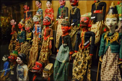 Le Setia Darma House est un mus&eacute;e unique situ&eacute; pr&egrave;s d&rsquo;Ubud, &agrave; Bali. &Agrave; quels objets culturels traditionnels est-il consacr&eacute; ?