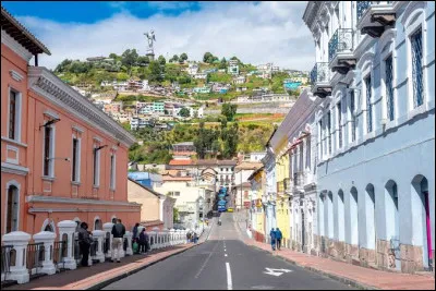 Quel pays a la ville de Quito comme capitale ?
