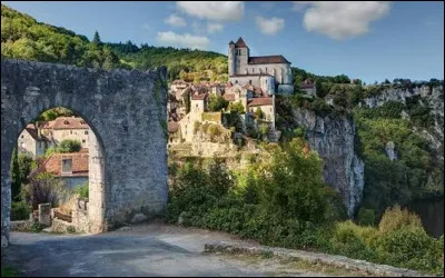 O&ugrave; se trouve la r&eacute;gion naturelle du Quercy ?