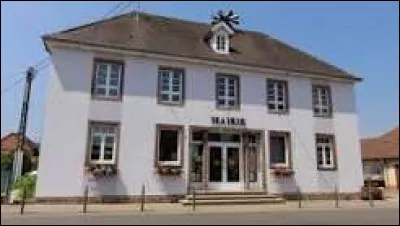 Commune de l'aire urbaine Savernoise, bord&eacute;e par la Zorn, Monswiller se situe dans le d&eacute;partement ...