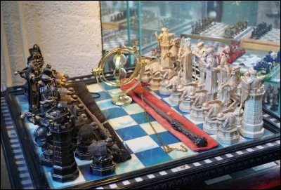 Malheureusement ferm&eacute; en 2025, quelle impressionnante collection le Schaakstukken Museum, situ&eacute; &agrave; Rotterdam, exposait-il ?