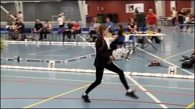 Est-ce qu'on peut sauter en hobby horse ?