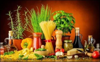 Dans la cuisine marocaine, pourquoi le tajine est-il cuit lentement ?