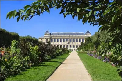 Dans quel jardin parisien se trouve le Museum national d'histoire naturelle ?