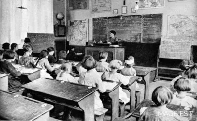 En 1881, quel ministre de l'Instruction publique et des Beaux-arts &eacute;tablit la gratuit&eacute; de l'enseignement primaire ?