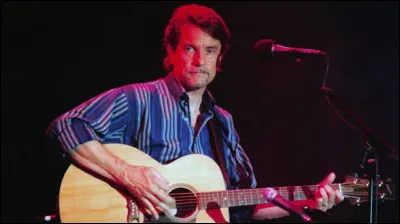 "Je l'aime &agrave; mourir" sera le premier succ&egrave;s d'une longue s&eacute;rie de cet auteur-compositeur agenais.De qui s'agit-il ?