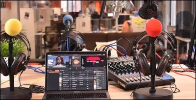 Quelle radio se positionne plus particuli&egrave;rement sur le rap fran&ccedil;ais et le rap international ?