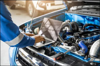 &Ccedil;a aide beaucoup les automobiles. Sans elle pas de bruits, pas de cuisine ; qu'est-ce que c'est ?