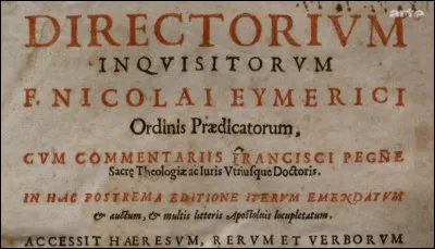Pour une traque infaillible des h&eacute;r&eacute;tiques, munissons-nous du "Manuel de l'inquisiteur" (1380) concoct&eacute; par l'un d'eux, Nicolas Eymerich. Quel(s) conseil(s) y prodigue-t-il pour les "interrogatoires" ?