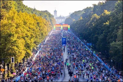 En quelle ann&eacute;e le marathon de Berlin a-t-il &eacute;t&eacute; organis&eacute; pour la premi&egrave;re fois ?