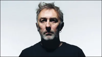 Qui est ce chanteur, auteur-compositeur et interpr&egrave;te du titre ''Le Matin'' ?