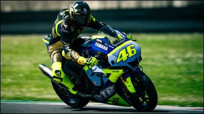 Valentino Rossi a remport&eacute; le championnat 500cc en 2001 avant le passage officiel &agrave; la cat&eacute;gorie MotoGP.