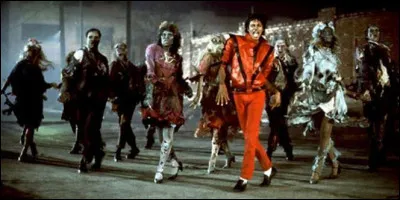 Dans le clip de quelle chanson Michael Jackson danse-t-il la nuit entour&eacute; de zombies ?