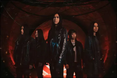 En octobre 2025 est sorti le titre "Namu" du groupe de metalcore japonais Sable Hills. Cette chanson poss&egrave;de une forte influence folk metal, notamment &agrave; travers les chants traditionnels d'un religieux, qui est :