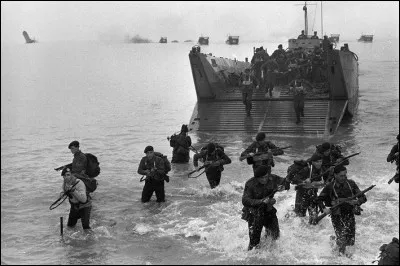 Le d&eacute;barquement de Normandie a eu lieu le 6 juin 1945.
