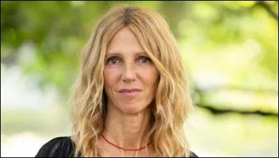 Qui est cette actrice qui joue un des premiers r&ocirc;les dans le film ''Les Barbares'', film r&eacute;alis&eacute; par ''Julie Delpy'' en 2024 ?
