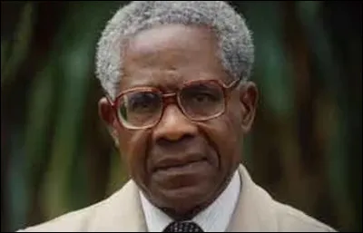 Qui est ce po&egrave;te, n&eacute; en Martinique, auteur du po&egrave;me ''Barbare'' ?
