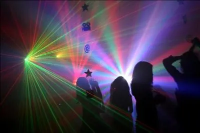 Qui chantait Dbarquez moi ?