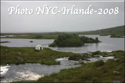 Quel est le nom de cette r&eacute;gion d'Irlande, terre de l&eacute;gende d'une profonde beaut&eacute; sauvage, compos&eacute;e de montagnes, de tourbi&egrave;res, de lacs, de landes et de chutes d'eau ?