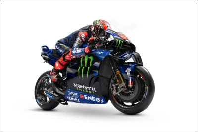 Yamaha est pass&eacute;e d'un moteur quatre cylindres en ligne &agrave; un moteur V4 pour la saison 2026.