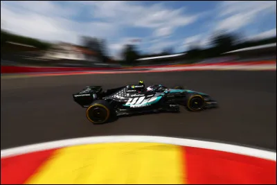 Les F1 utilisent en 2026 un carburant compos&eacute; &agrave; 100 % de composants non fossiles.