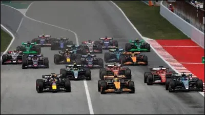 Les F1 2026 poss&egrave;dent toujours les tunnels Venturi tr&egrave;s d&eacute;velopp&eacute;s qui caract&eacute;risaient les voitures de 2022 &agrave; 2025.