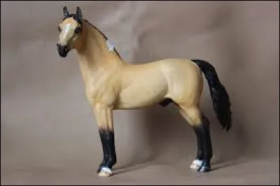 Quelle est cette robe sur cette figurine Collecta ?