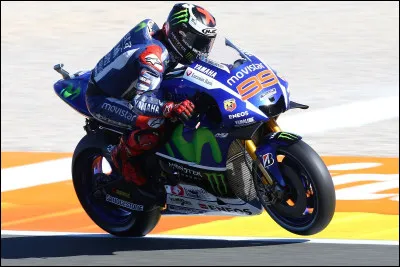 En 2015, Jorge Lorenzo a remport&eacute; le championnat MotoGP devant Valentino Rossi.