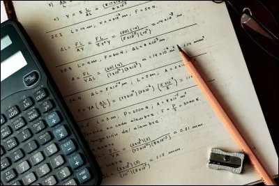 Un peu de maths ! 👩&zwj;🏫 S'il y a 62 titres de Justin Bieber dans la playlist, 16 de Tate McRae, 10 de Ariana Grande, 14 de The Kid Laroi et 16 de Billie Eilish...Combien y a-t-il de titres en tout dans la playlist ?