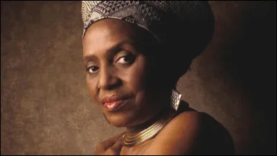 Quelle &eacute;tait la nationalit&eacute; de la chanteuse Miriam Makeba ?