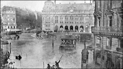 Par quelles catastrophes la ville de Paris est-elle touch&eacute;e ?