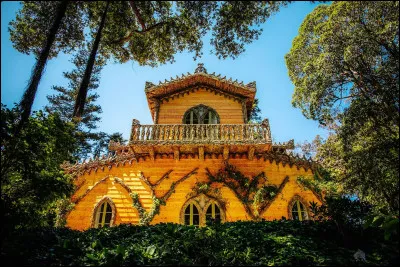 Dans quel pays se trouve Sintra ?