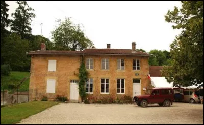 Village de l'arrondissement de Vouziers, Senuc se situe dans l'ancienne r&eacute;gion ...